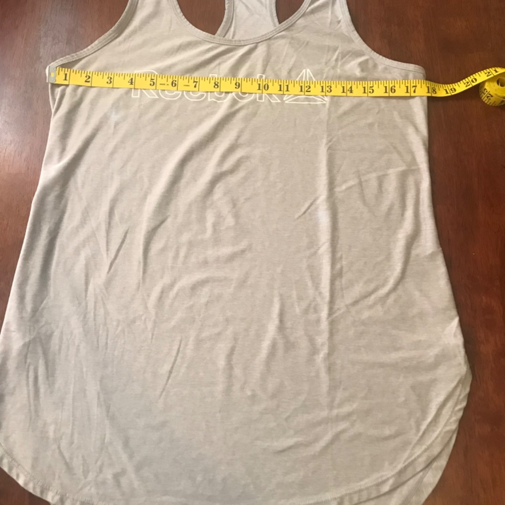 Reebok Women’s Tank/ Top  Gray Color Size L - Picture 8 of 9